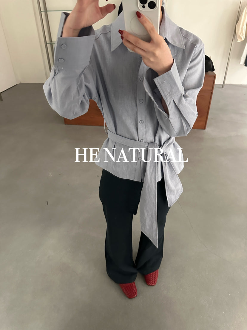 HE NATURAL Women's Minimalist Loose Fit Casual Spring Shirt with Adjustable Belt
