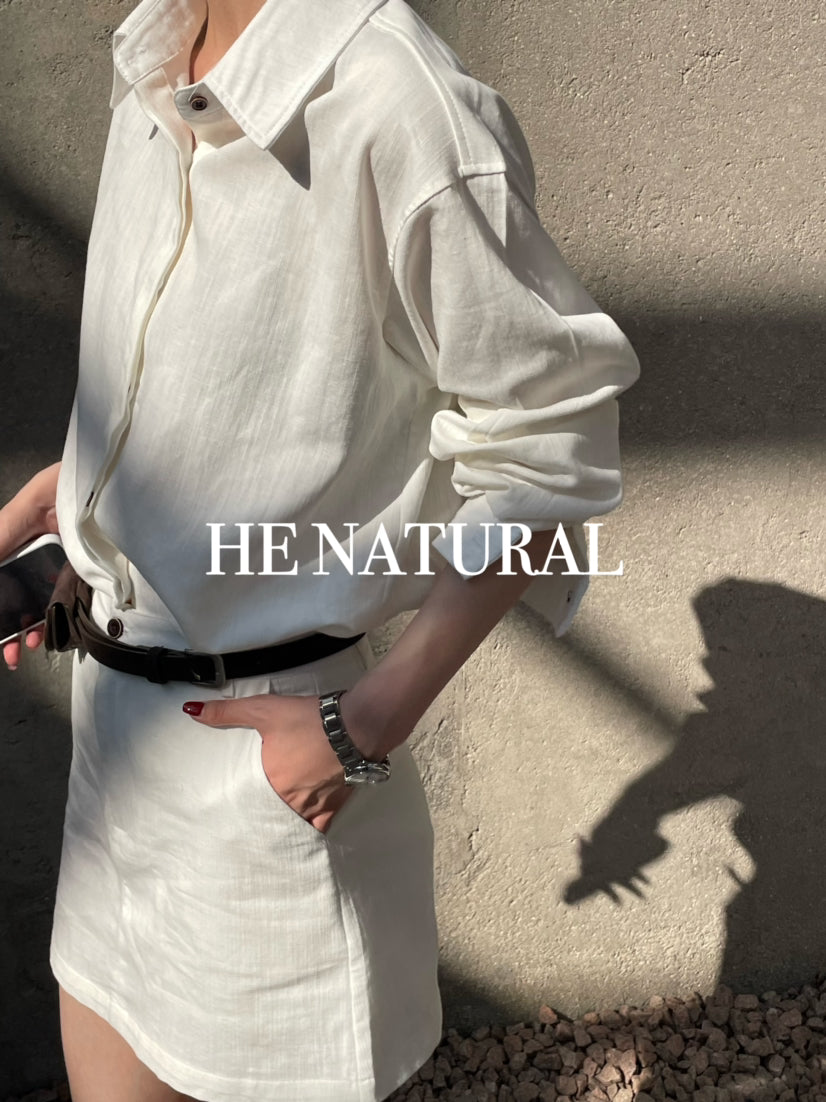 HE NATURAL Minimalist Korean Loose Shirt & A-Line Skort Anti-Exposure Two-Piece Set