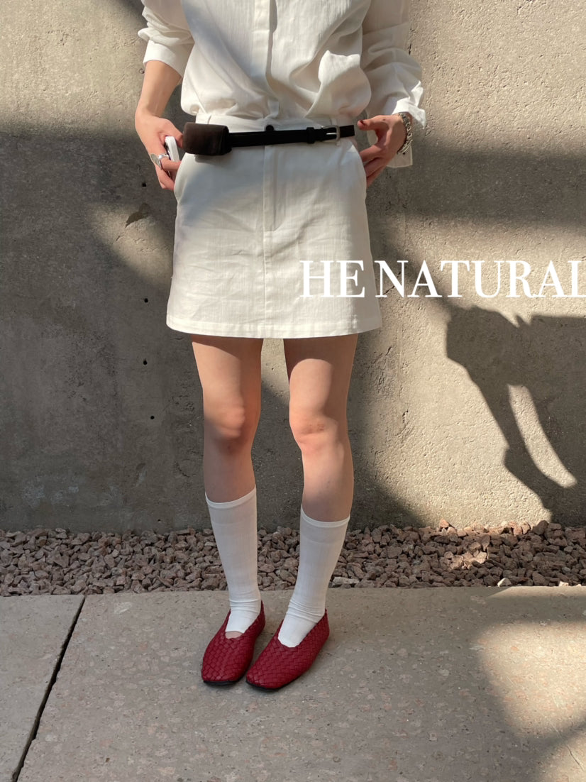 HE NATURAL Minimalist Korean Loose Shirt & A-Line Skort Anti-Exposure Two-Piece Set